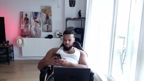 Kingsley online show from June 12, 6:16 pm