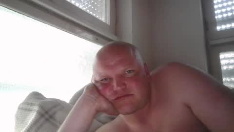 10792763 online show from June 14, 4:47 am