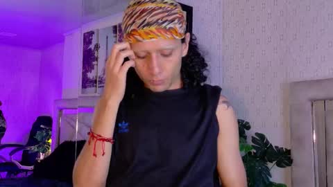 4l3jx_ online show from February 4, 12:44 pm