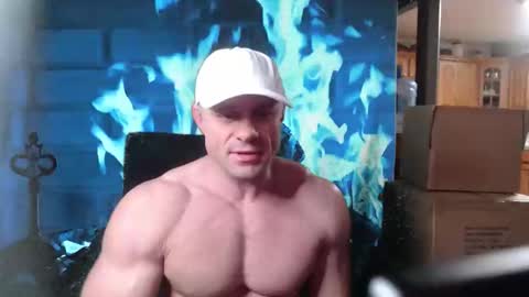 9 fat inches online show from March 19, 5:21 am