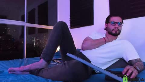  -         online show from May 29, 2:10 am