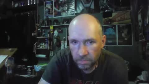 That guy online show from April 14, 11:48 pm