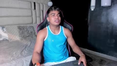 _sammy_ice online show from March 8, 3:05 am