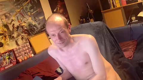 _svenerd_____ online show from May 23, 9:42 pm
