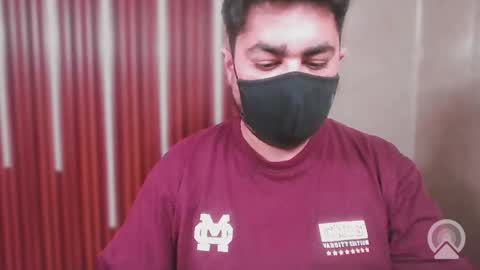 Sleepy owl online show from October 27, 9:00 am