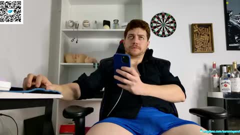 Aaron  online show from May 24, 8:59 pm