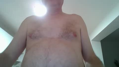 Aaron online show from February 7, 7:19 pm