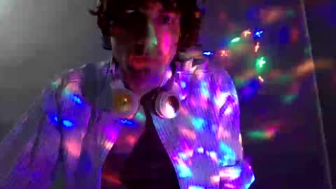 Aaron White online show from December 30, 1:37 am