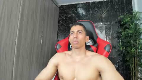 Adan Sin online show from July 16, 4:36 pm