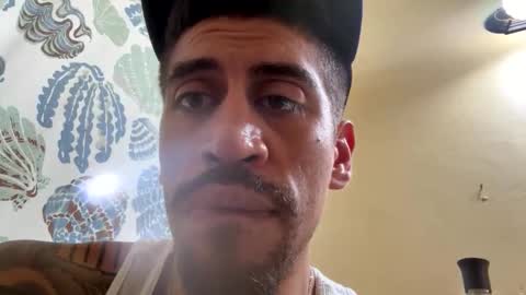 addictedtobustnloads1 online show from May 31, 8:43 pm
