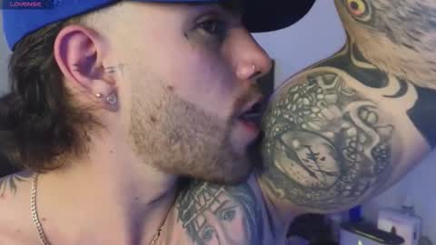 Ades online show from March 14, 8:38 pm