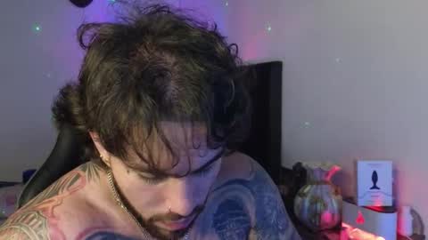 Ades online show from March 27, 7:23 am