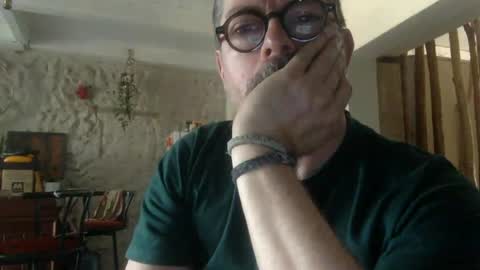 albandant online show from June 30, 8:04 am