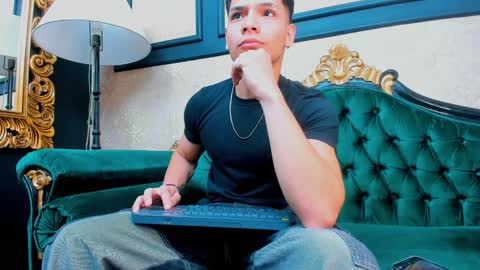 Alessandro King online show from January 12, 11:39 am