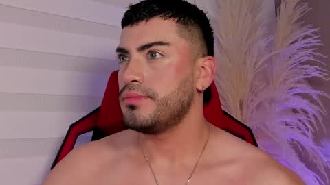 Alexander Diaz online show from May 16, 3:54 pm