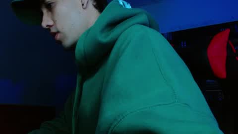 alexgiraldo__ online show from July 14, 11:49 am