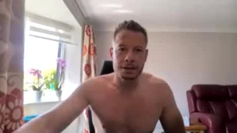 alig1980 online show from July 10, 11:13 am