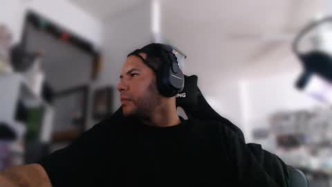 simplyfaded online show from November 24, 2:56 am