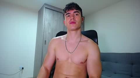 Andre Parker online show from June 26, 1:53 am