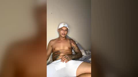andreexcobar38 online show from June 2, 12:22 am