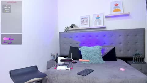 andrew restrepo online show from April 14, 10:31 pm