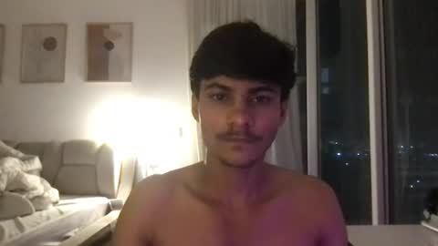 andrewtatae01 online show from June 26, 5:04 pm
