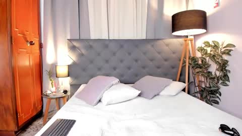 Andy online show from March 29, 2:39 pm