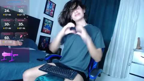 andy online show from July 2, 10:49 pm