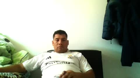 angeldavid90 online show from May 16, 5:22 pm