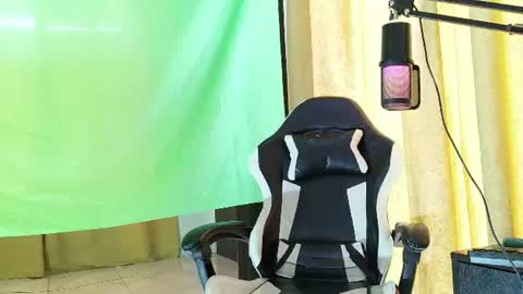 aronmiller online show from July 17, 6:03 pm