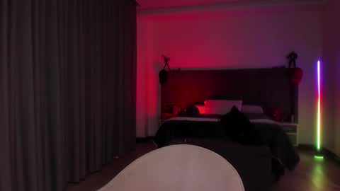 astonhills online show from September 20, 1:38 am