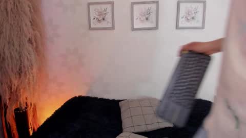 hero and nick online show from February 10, 3:11 am