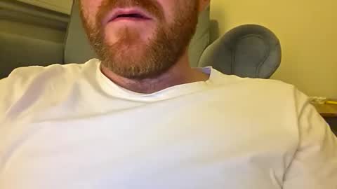 aussie_dadbod6969 online show from May 30, 2:17 pm