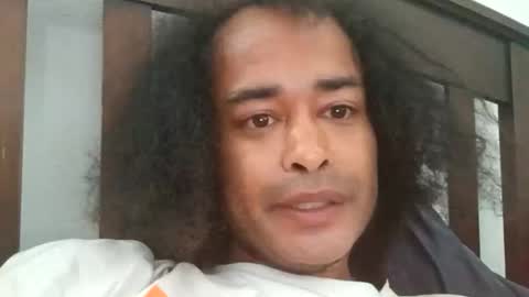 auzeleven online show from May 28, 4:27 pm