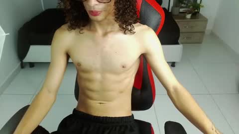 Axel online show from January 19, 12:13 am