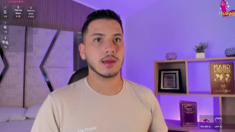 axel_grey_ online show from June 5, 12:33 pm