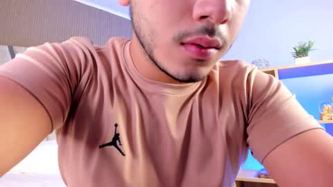 axel_grey_ online show from March 24, 12:54 pm