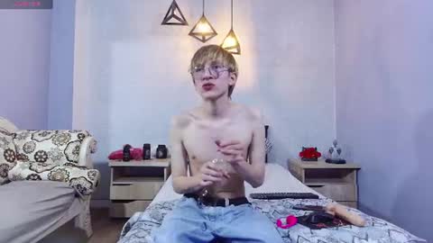 axell_stone online show from July 11, 10:45 pm