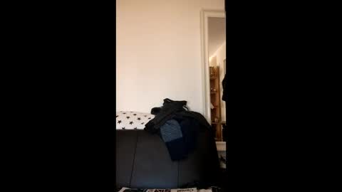 Jess and Danny online show from April 13, 7:36 pm