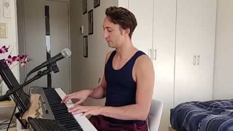 BareBritPianist online show from November 26, 6:05 am