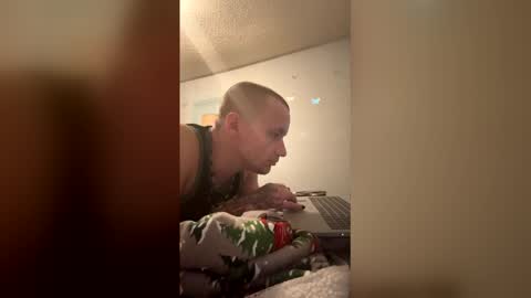 battlewolfxx online show from February 3, 10:31 am