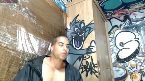 Justin online show from April 5, 9:11 pm