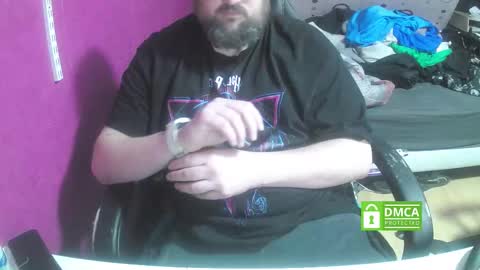 bear282667 online show from March 22, 6:24 pm