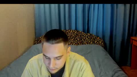 bear_beer130 online show from July 24, 6:04 pm