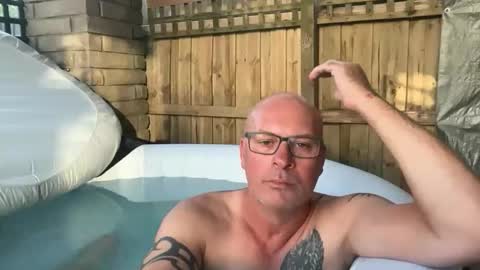 beatsboy87 online show from February 15, 8:24 am