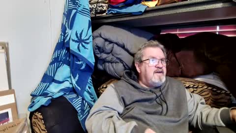 David online show from December 6, 6:06 pm