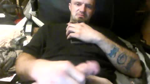 belfitj16 online show from May 20, 10:38 pm