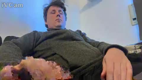 ben_2456 online show from April 8, 7:19 am