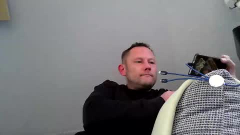 benizio online show from March 3, 12:54 pm