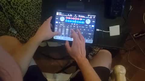 bentpilot online show from October 25, 6:42 pm